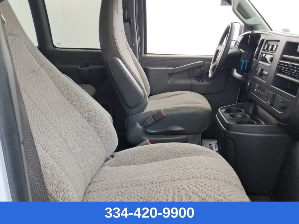 Used 2024 Chevrolet Express 3500 LT w/ LT Preferred Equipment Group image 16