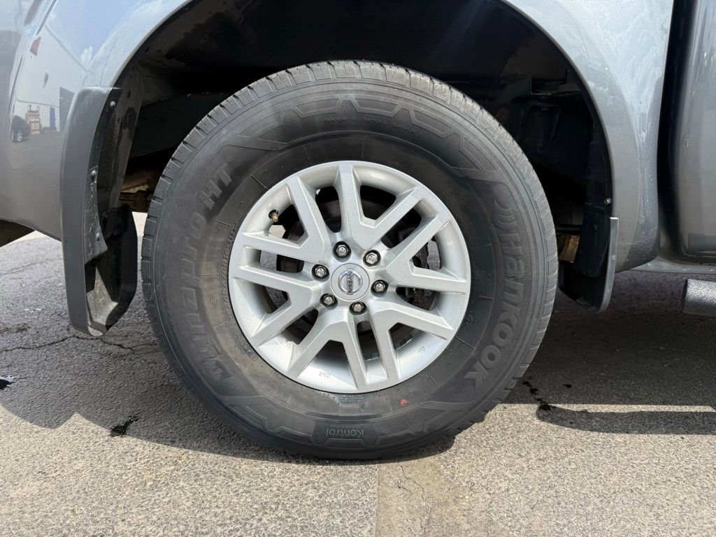 Used 2020 Nissan Frontier SV RWD image 43