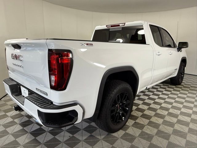 Used 2025 GMC Sierra 1500 Elevation image 11