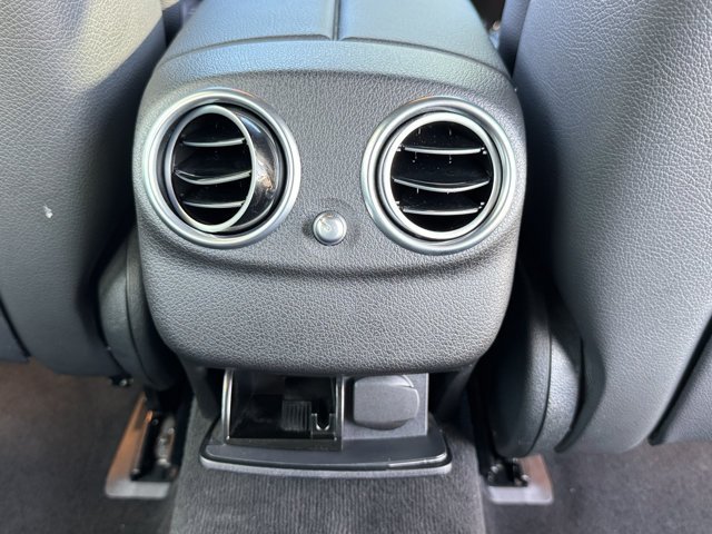 Used 2023 Mercedes-Benz E 350 Sedan image 9