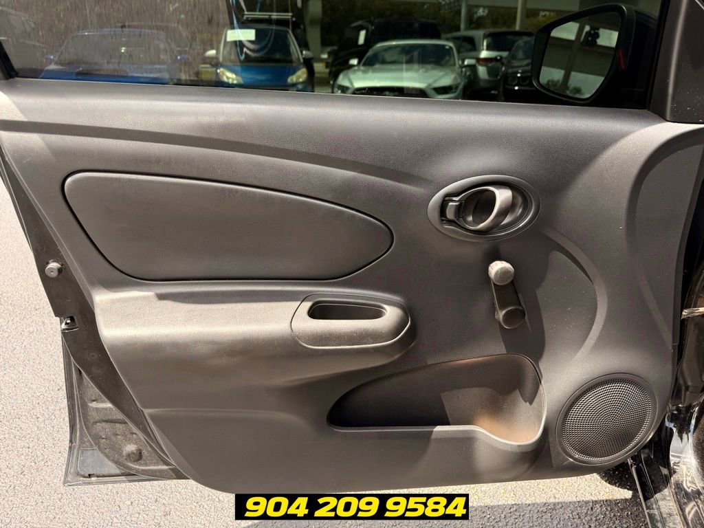 Used 2019 Nissan Versa S FWD image 17