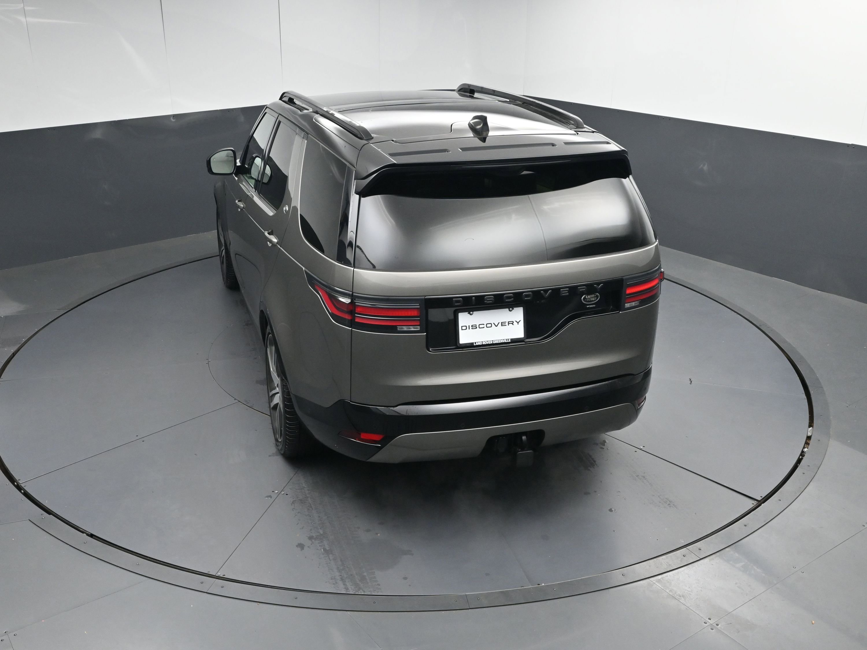 Used 2022 Land Rover Discovery HSE R-Dynamic image 35