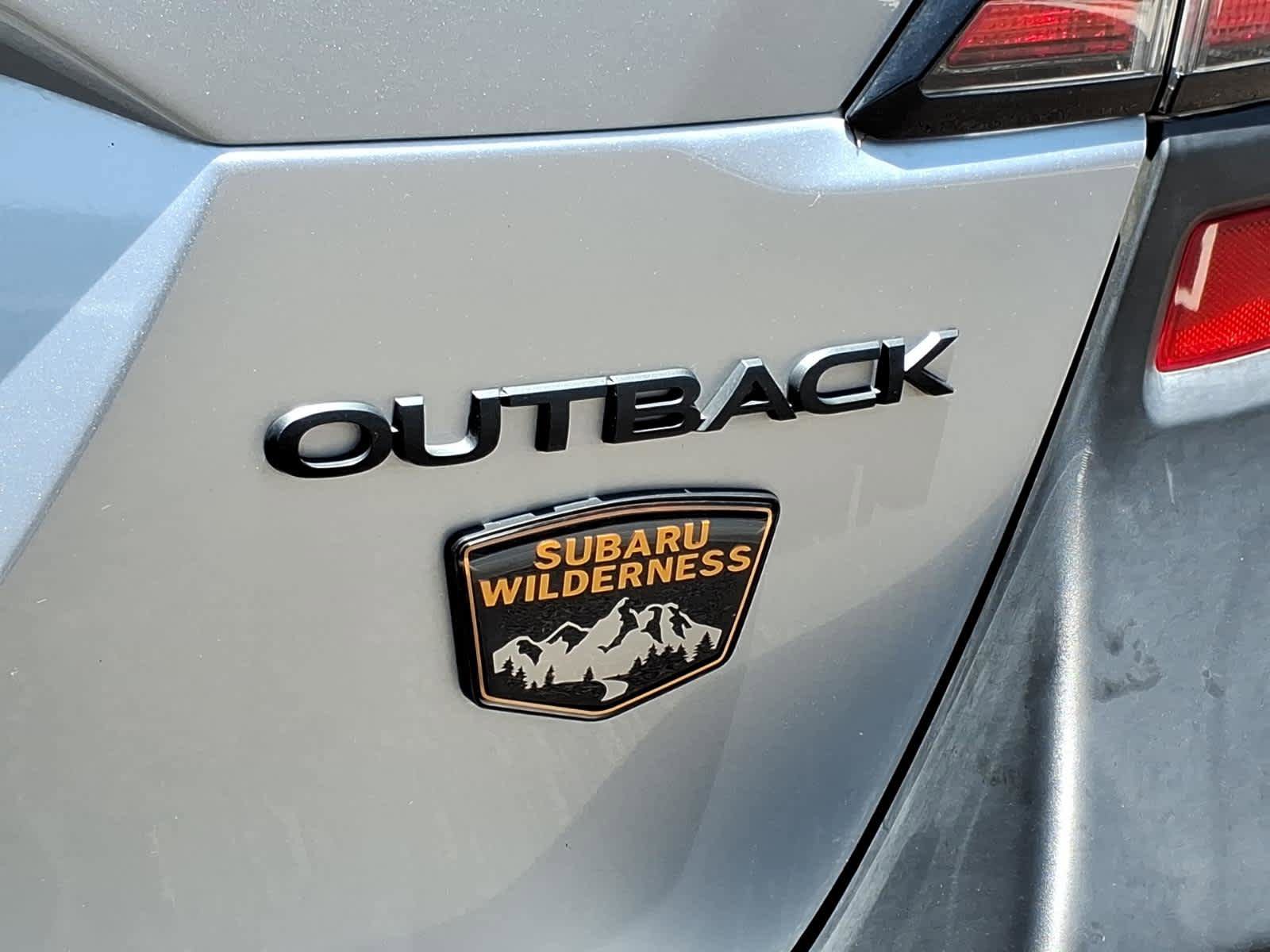 Used 2022 Subaru Outback Wilderness w/ Wilderness Package AWD/4WD image 11