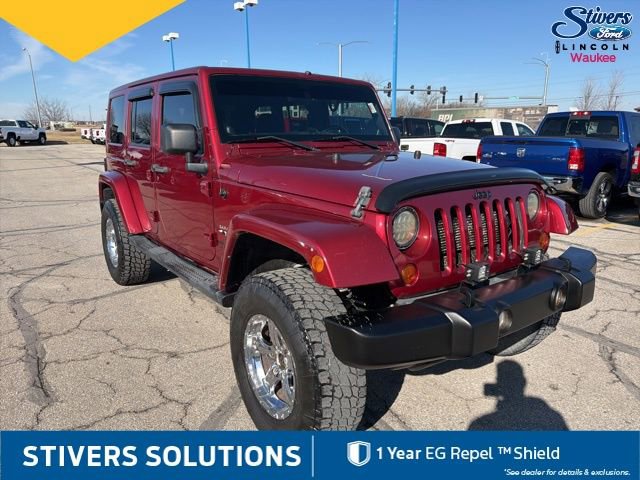 Used 2013 Jeep Wrangler Unlimited Sahara image 3