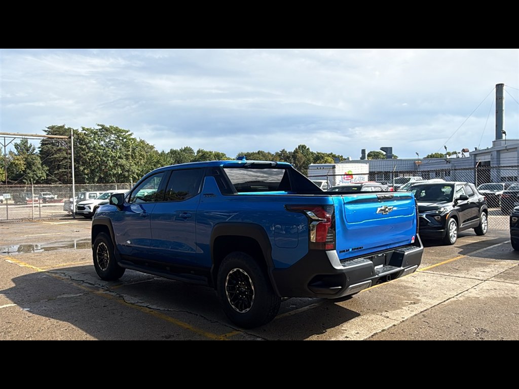 New 2026 Chevrolet Silverado EV Trail Boss image 4