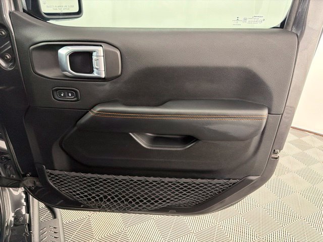 Used 2021 Jeep Gladiator Mojave AWD/4WD image 34
