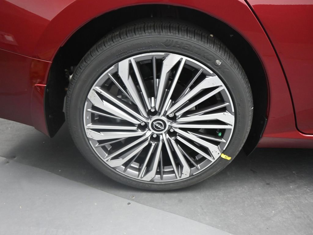 New 2025 Nissan Altima 2.5 SL image 24