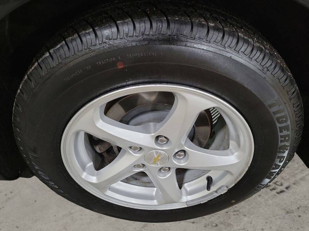 Used 2016 Chevrolet Malibu LS image 10