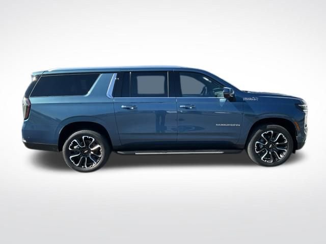 Certified 2026 Chevrolet Suburban High Country w/ Sun And Tow Package AWD/4WD image 20