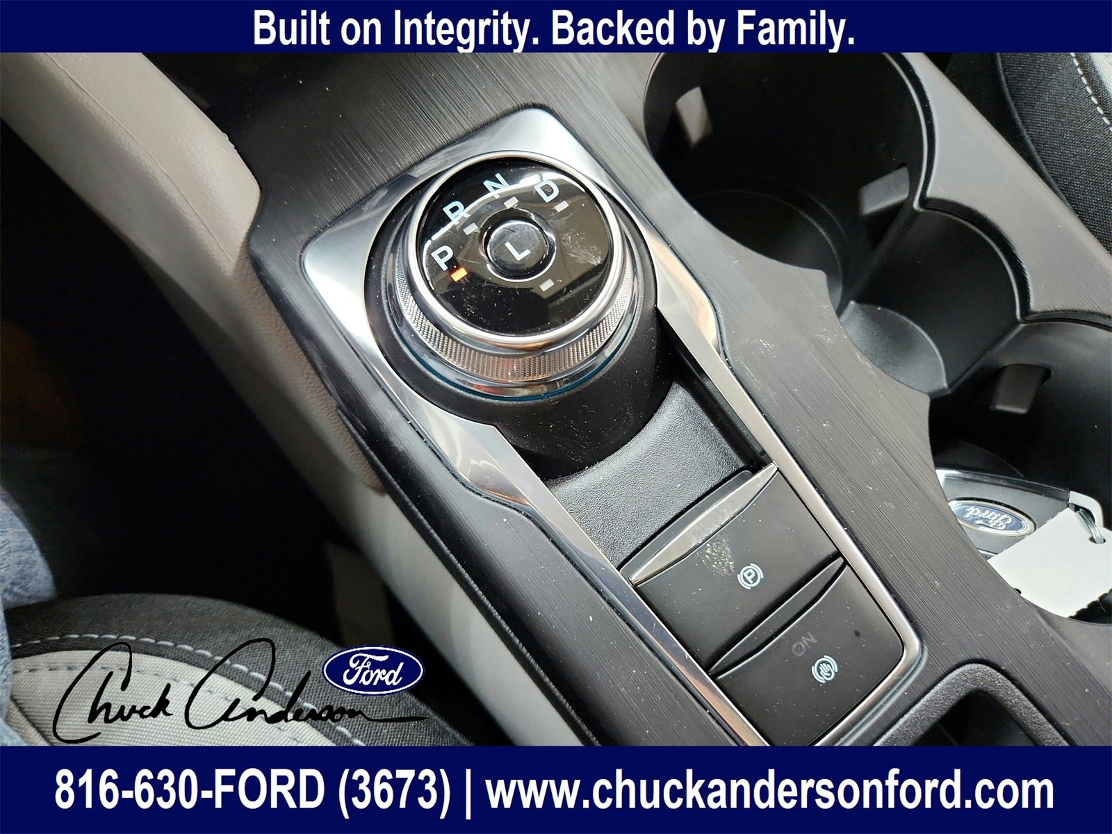 New 2025 Ford Escape Active w/ Active Premium Tech Pack image 20