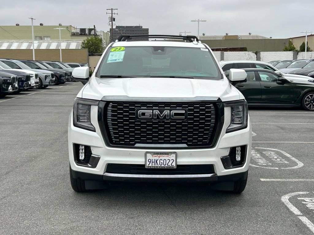 Used 2023 GMC Yukon XL Denali Ultimate AWD/4WD image 8