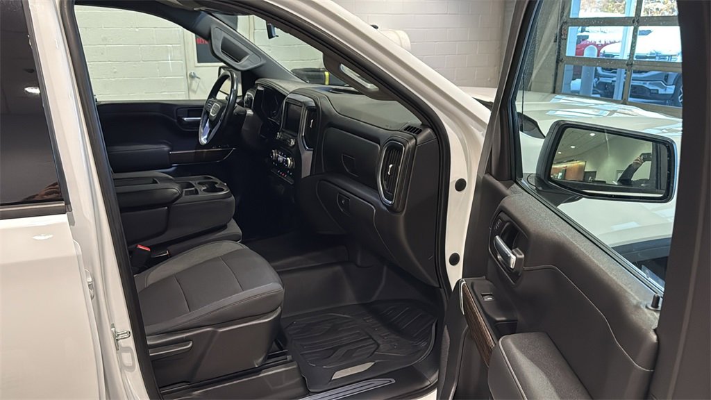 Used 2022 GMC Sierra 1500 Elevation image 12