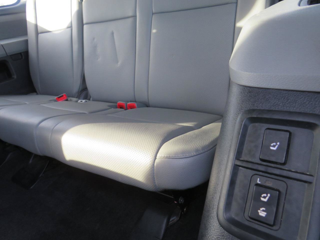 Used 2015 Toyota Sequoia Platinum AWD/4WD image 28