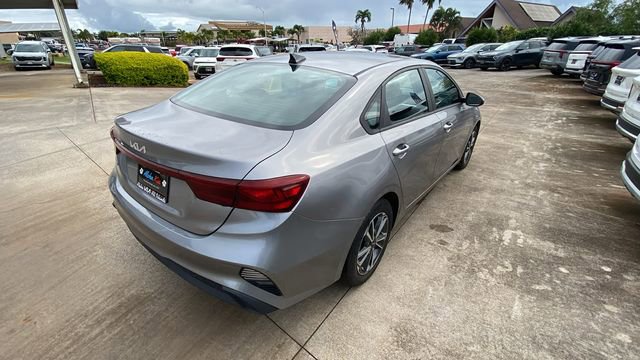 Used 2023 Kia Forte LXS image 5