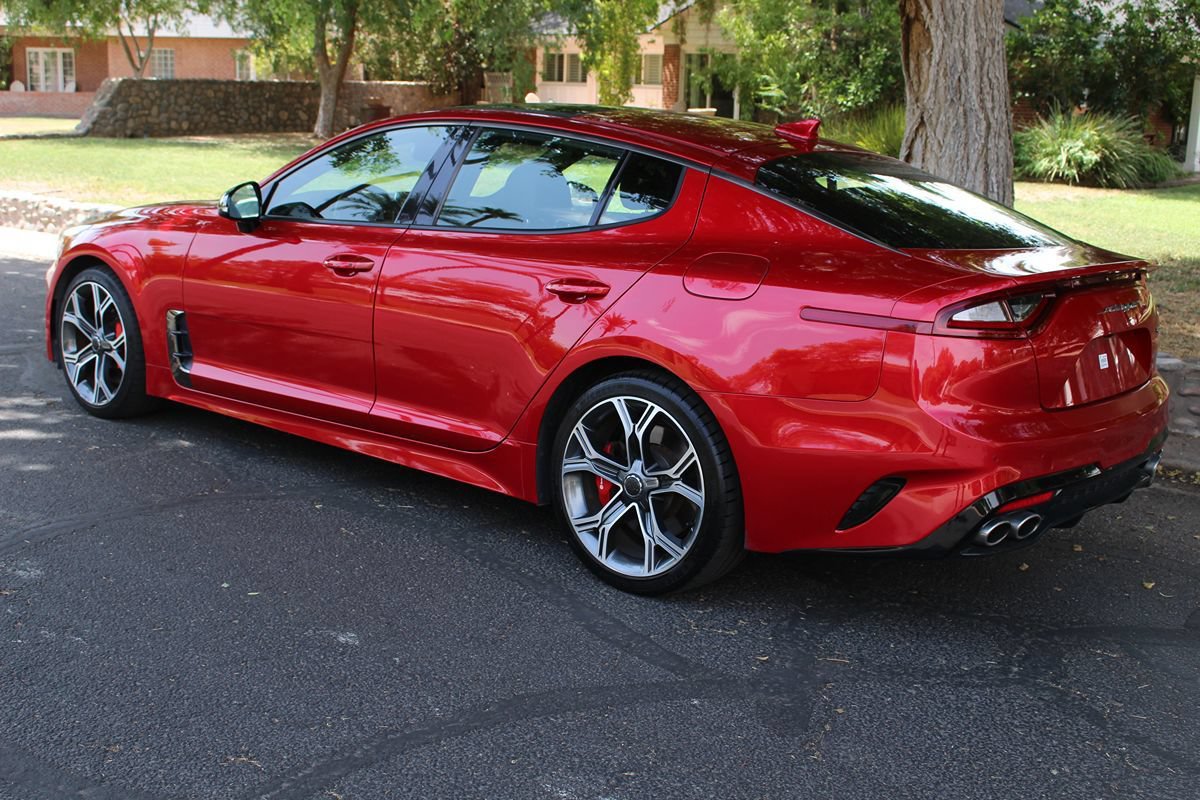 Used 2018 Kia Stinger GT2 RWD image 40