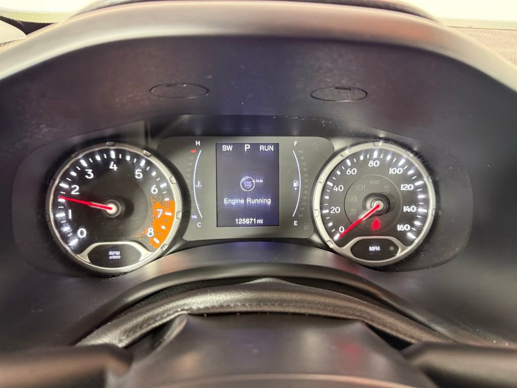 Used 2017 Jeep Renegade Latitude image 22