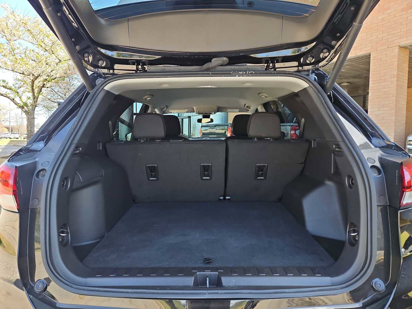 Certified 2024 Chevrolet Equinox LT image 34