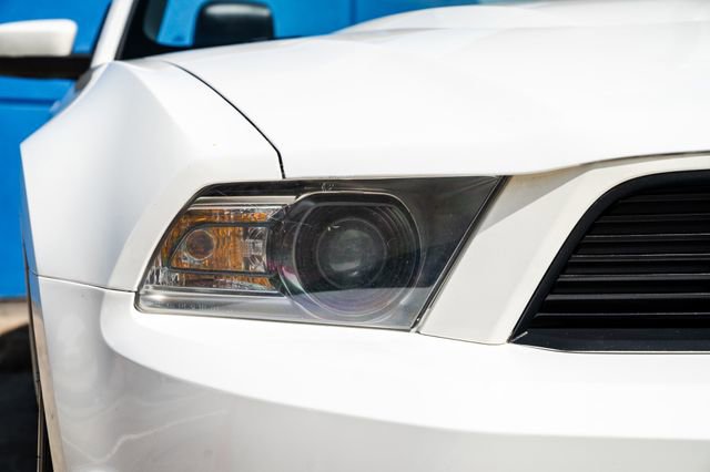 Used 2012 Ford Mustang GT Premium w/ Electronics Pkg RWD image 61