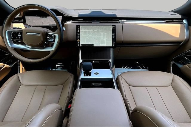 Used 2026 Land Rover Range Rover SE AWD/4WD image 9