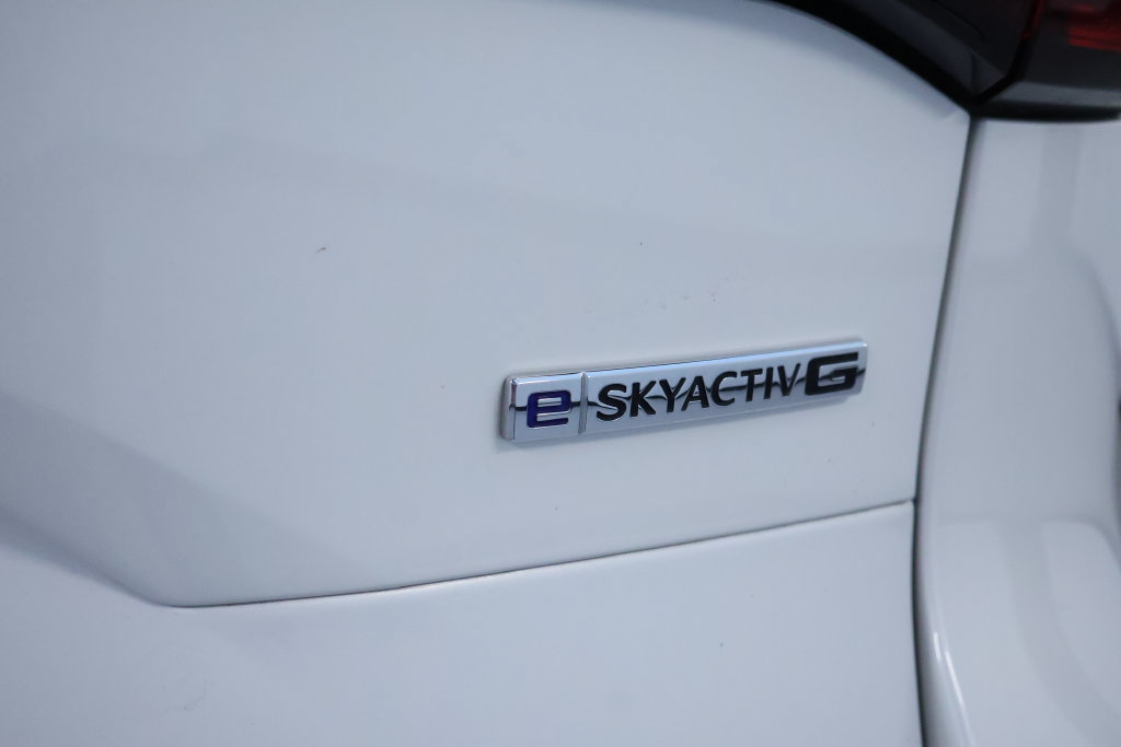 Used 2025 MAZDA CX-70 3.3 Turbo w/ Preferred Package AWD/4WD image 13