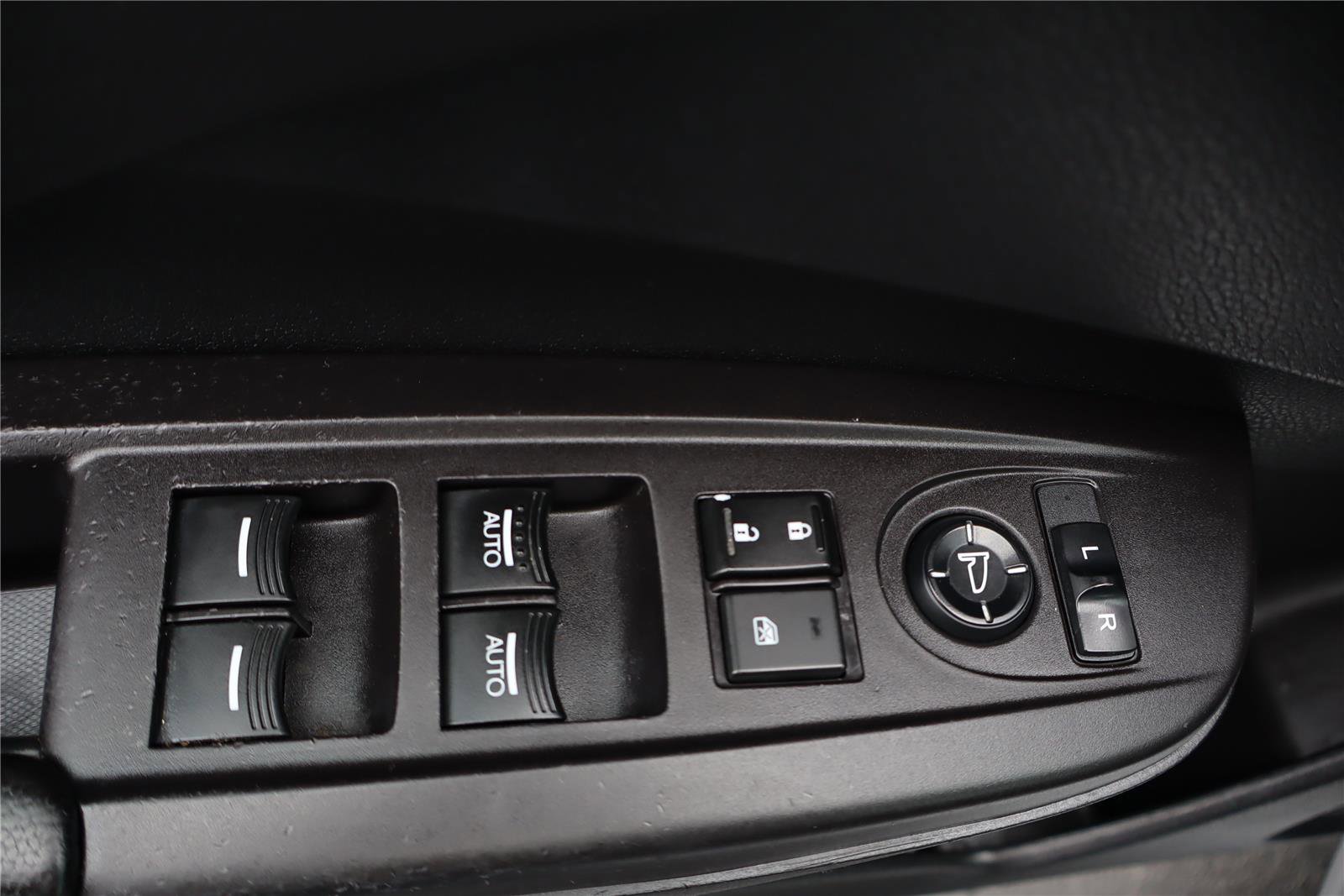 Used 2014 Acura RDX AWD w/ Technology Package image 14