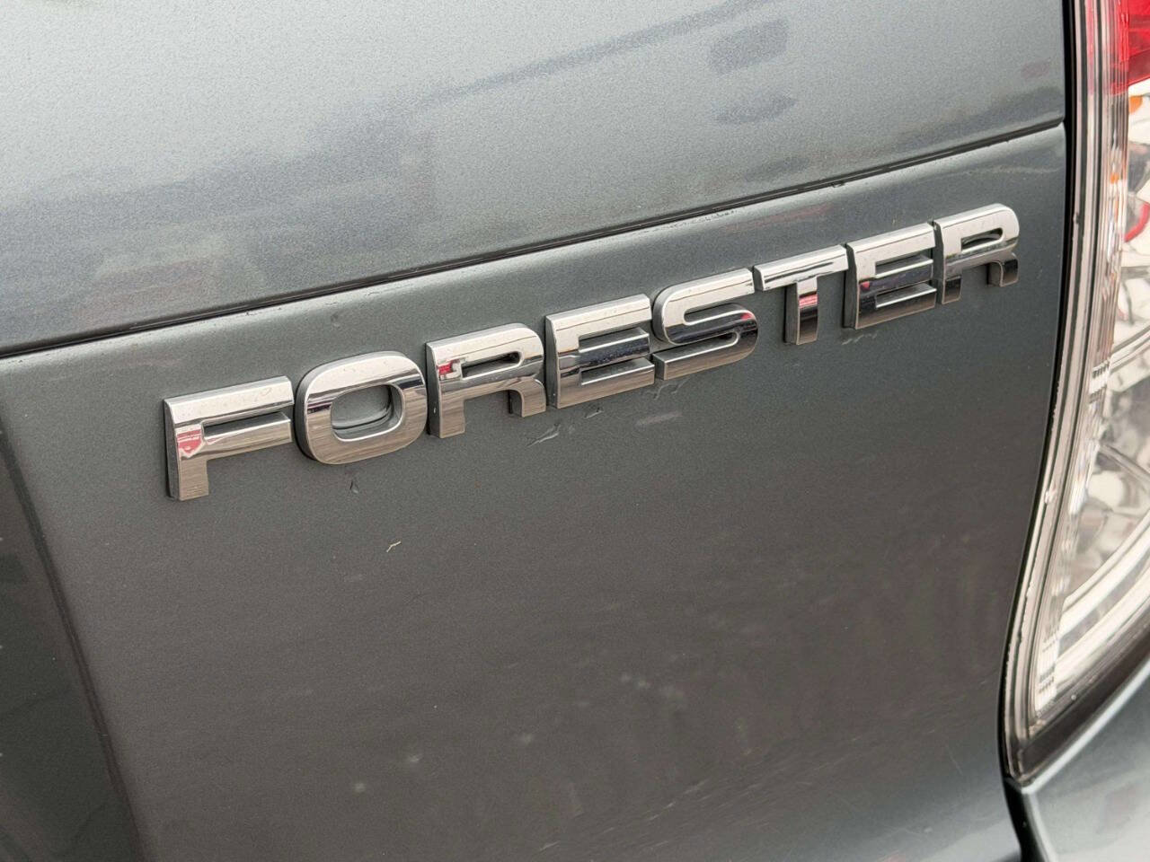 Used 2010 Subaru Forester 2.5X Premium w/ Popular Equipment Group 1A image 6