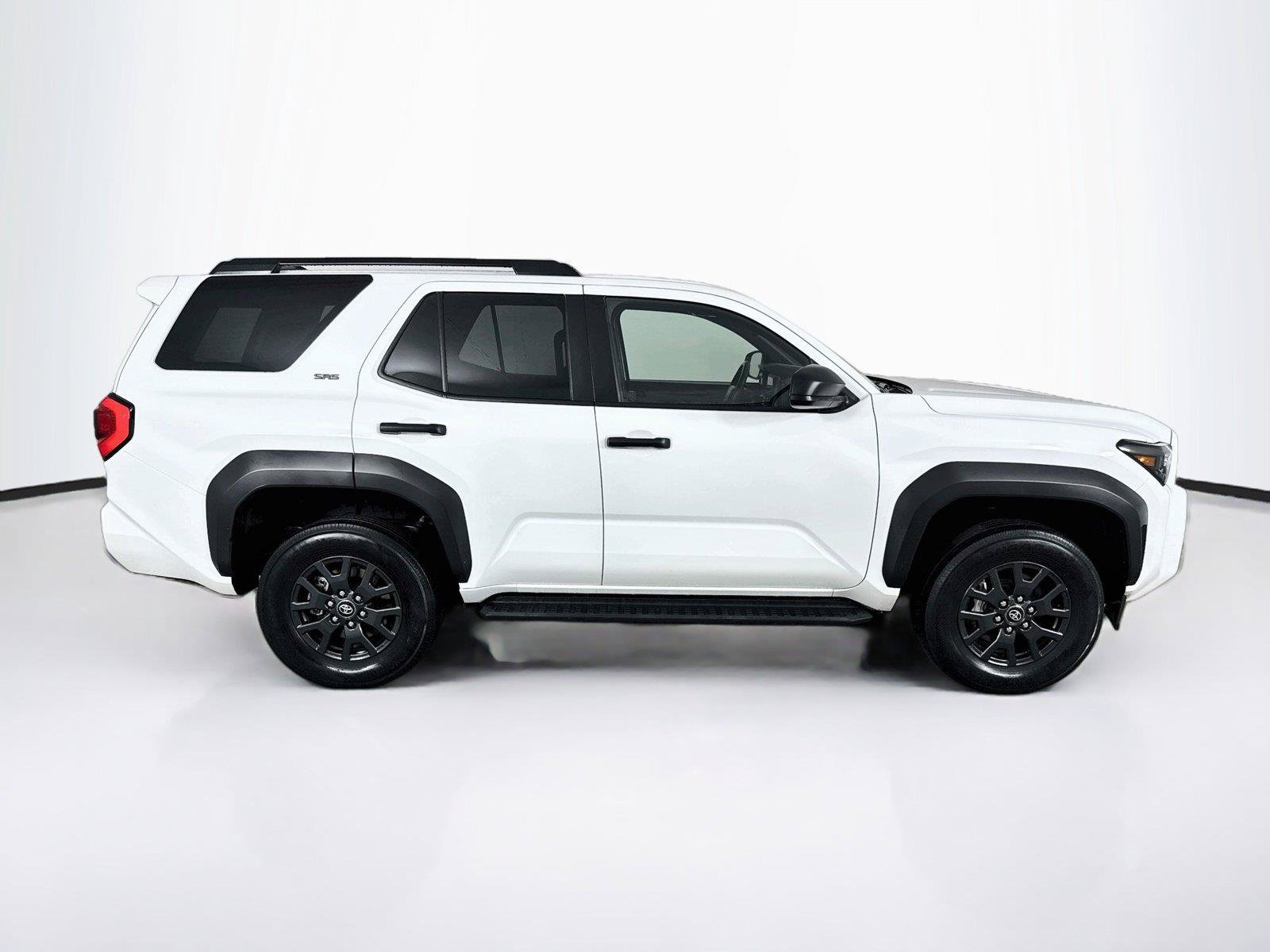 Used 2025 Toyota 4Runner SR5 AWD/4WD image 6