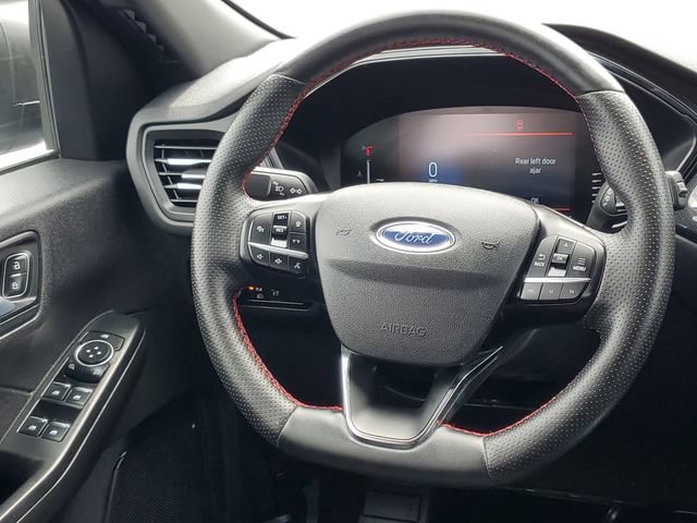 Certified 2024 Ford Escape ST-Line w/ Tech Pack #1 AWD/4WD image 30
