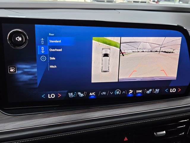 Used 2025 Chevrolet Tahoe Premier RWD image 17