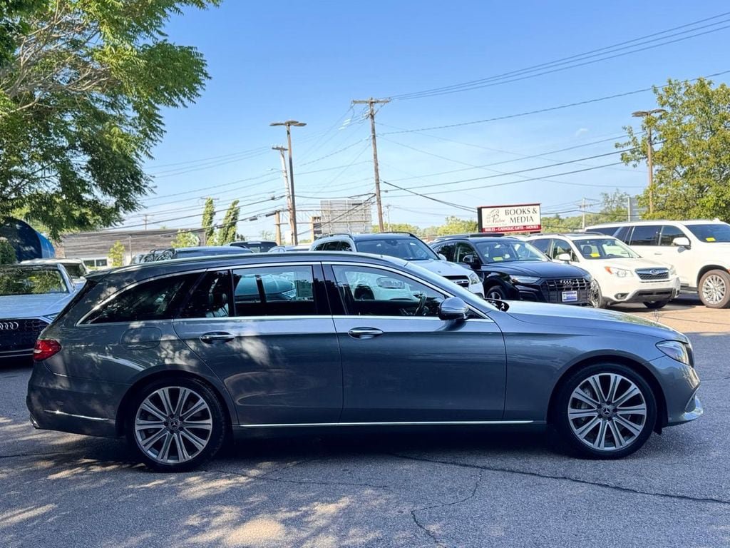 Used 2018 Mercedes-Benz E 400 4MATIC Wagon image 7
