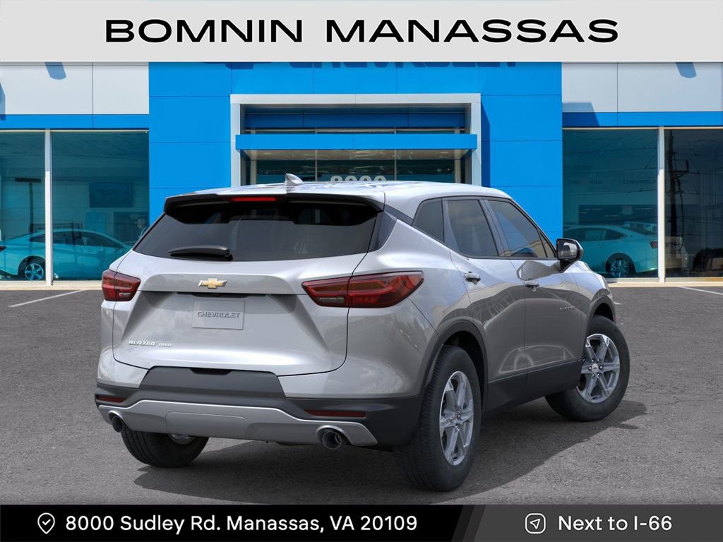New 2026 Chevrolet Blazer LT image 5