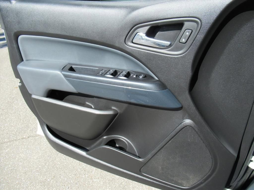 Used 2020 Chevrolet Colorado Z71 image 28