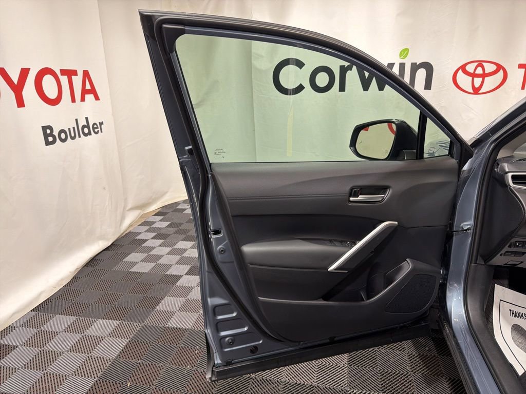 Used 2026 Toyota Corolla Cross XLE w/ Convenience Package image 21