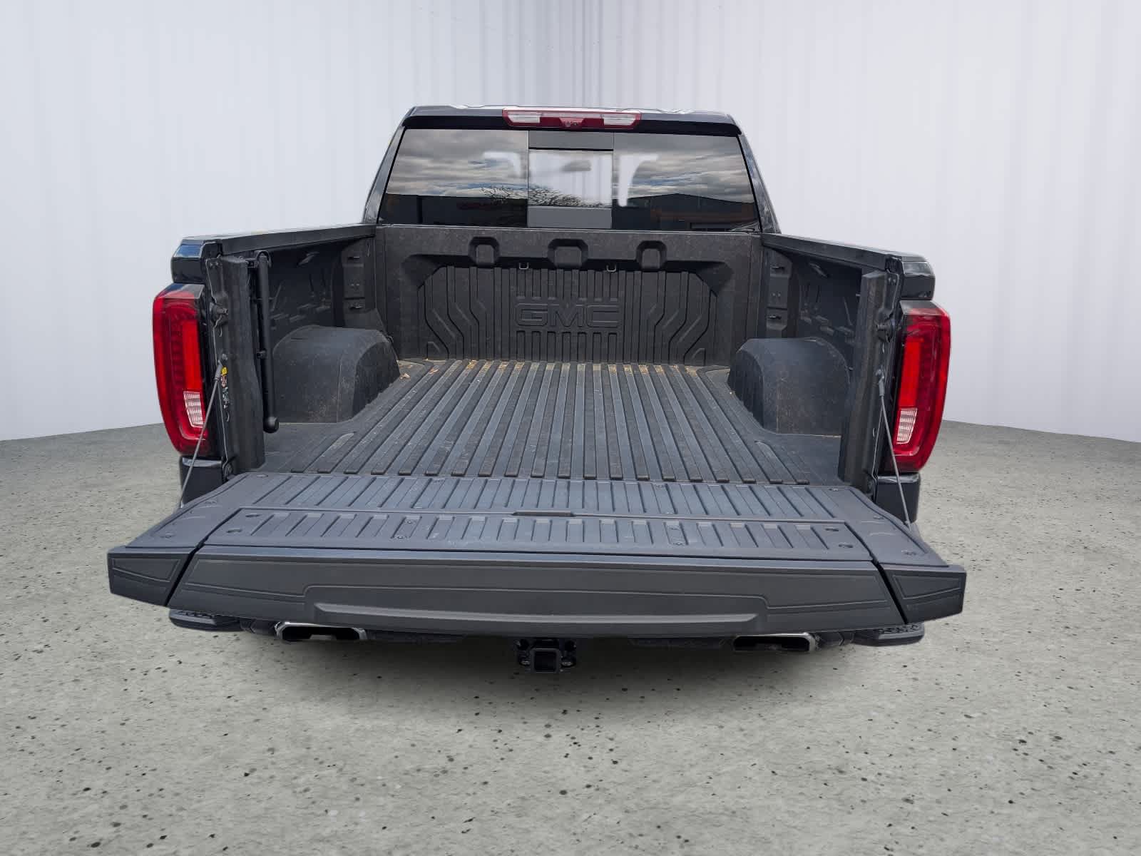 Certified 2024 GMC Sierra 1500 Denali Ultimate AWD/4WD image 10