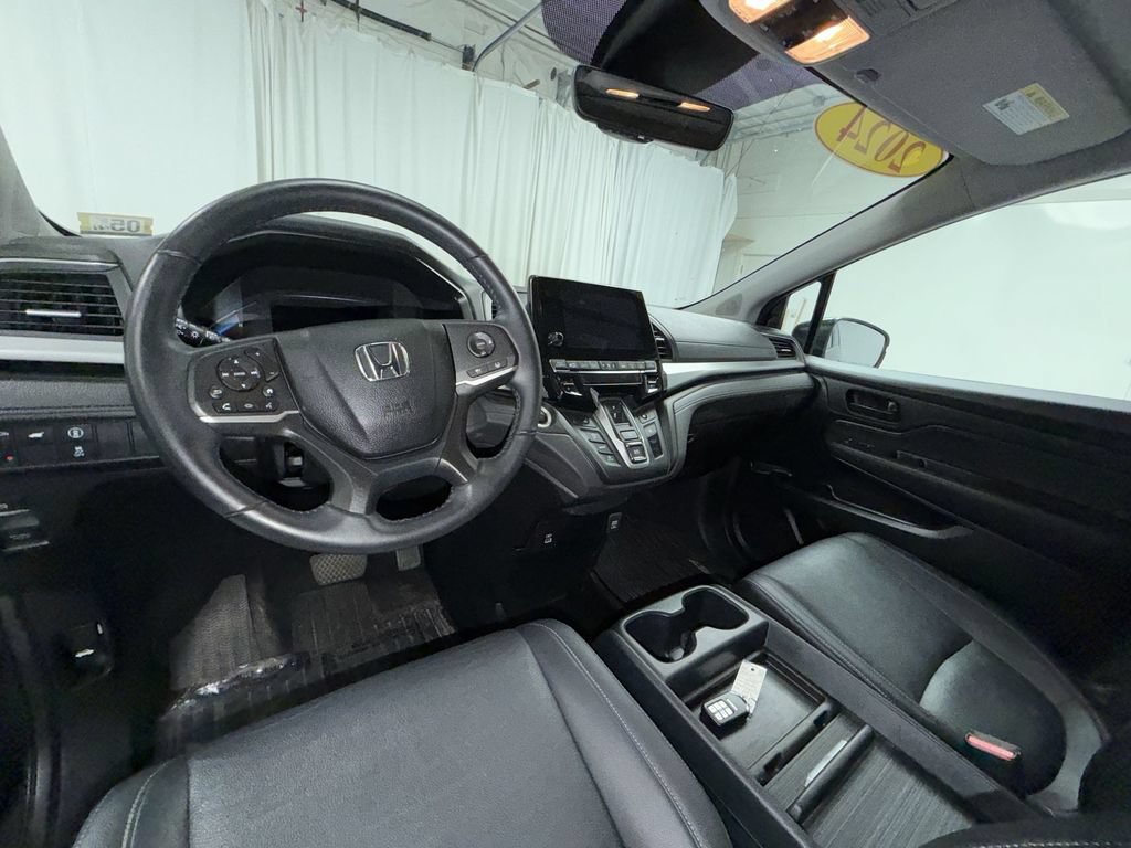 Used 2024 Honda Odyssey EX-L image 14