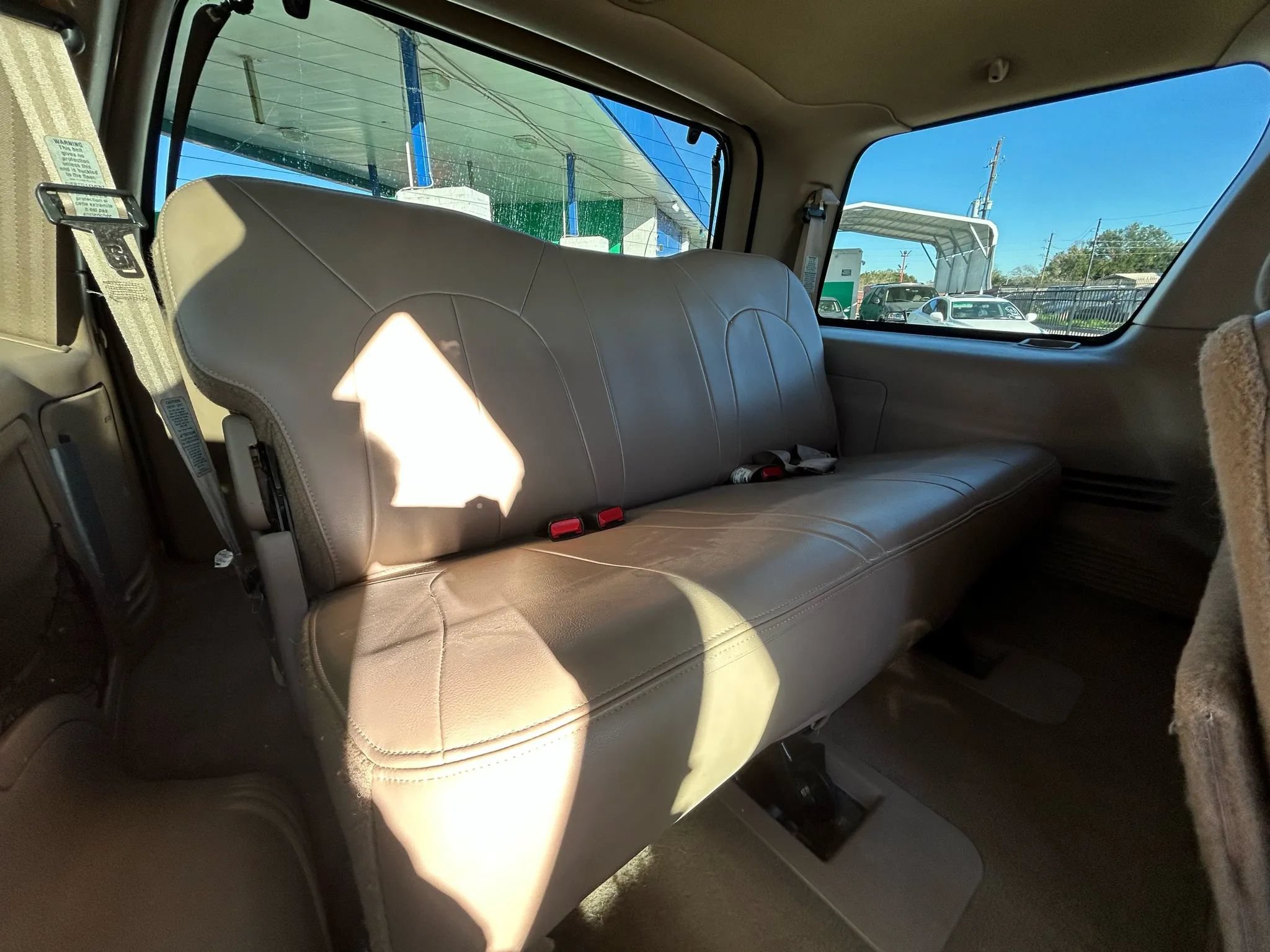 Used 1999 Ford Expedition XLT RWD image 17