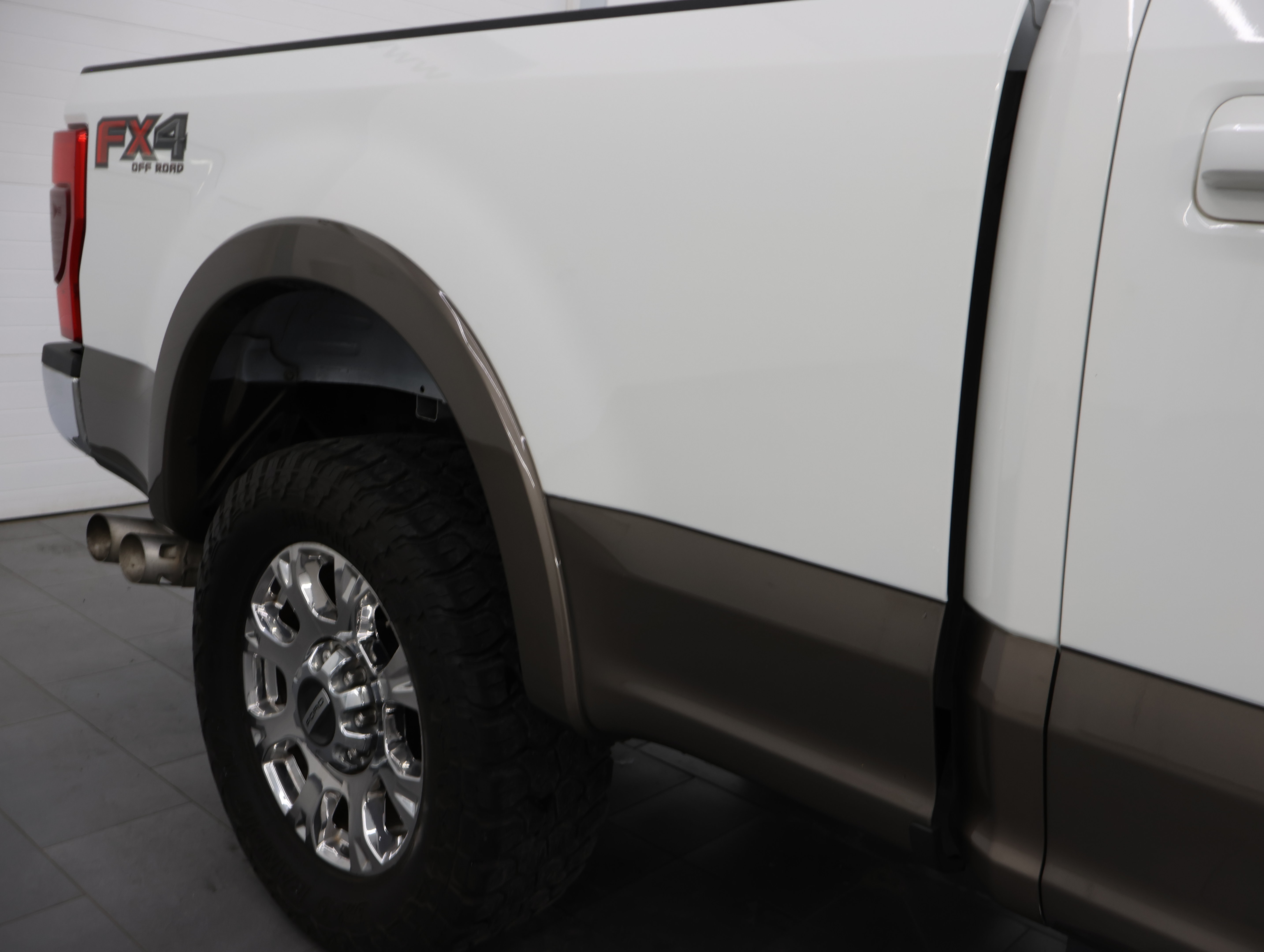 Used 2022 Ford F250 Lariat w/ Lariat Value Package AWD/4WD image 28