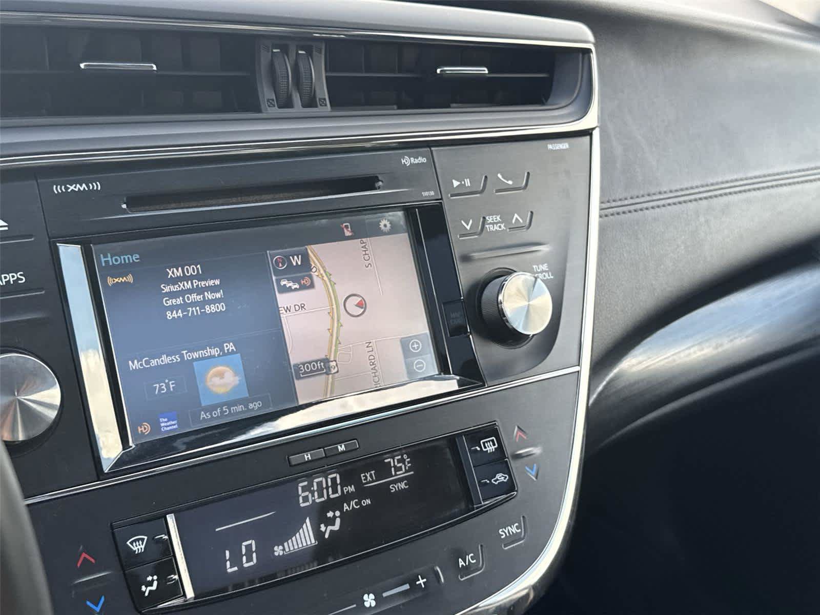 Used 2016 Toyota Avalon Touring FWD image 24