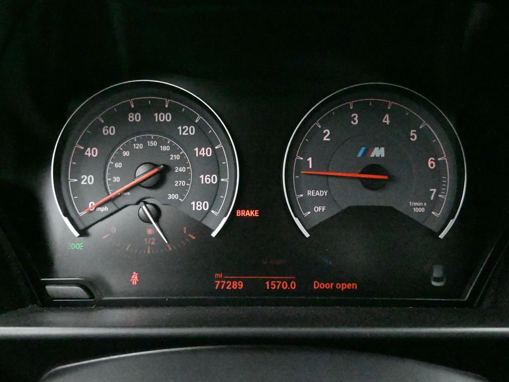 Used 2017 BMW M2 RWD image 31