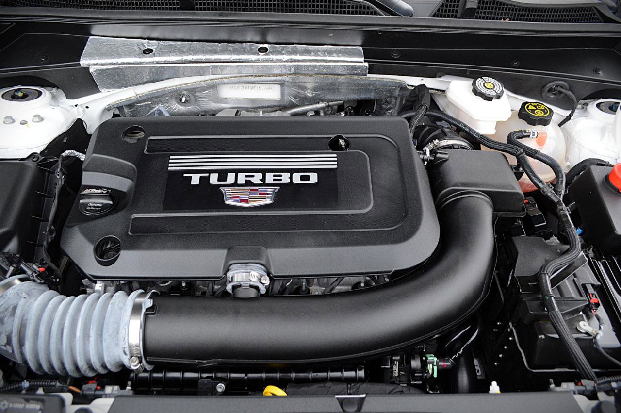 Used 2024 Cadillac XT4 Sport image 38