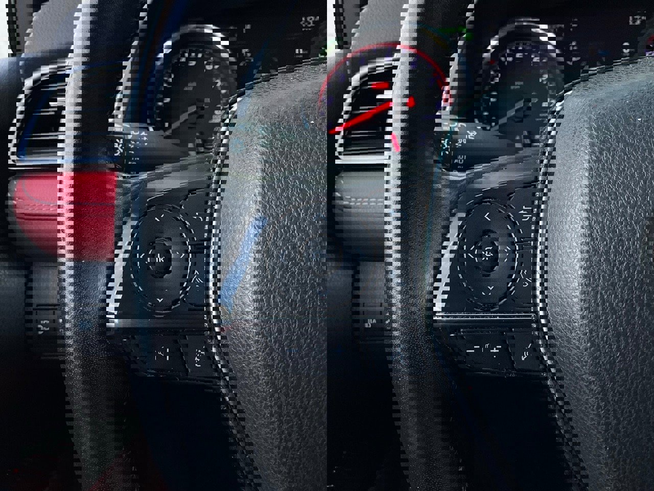 Used 2020 Toyota Camry XSE image 35