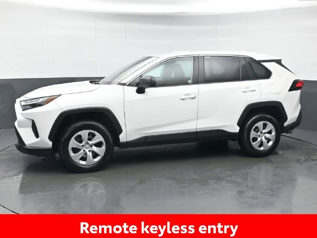 Certified 2025 Toyota RAV4 LE AWD/4WD image 2