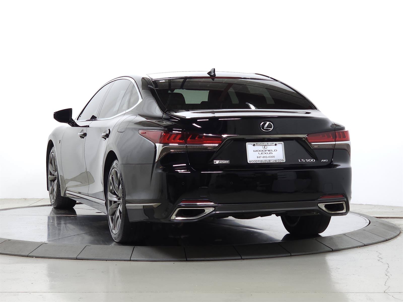 Used 2018 Lexus LS 500 F Sport w/ Accessory Package (Z2) AWD/4WD image 6