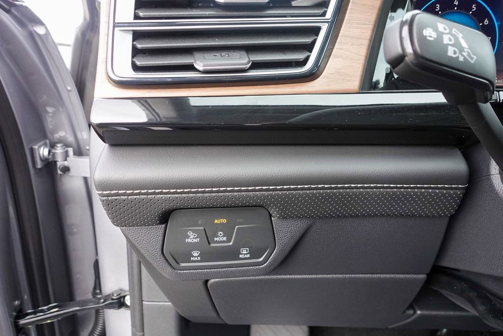 New 2026 Volkswagen Atlas SE image 21