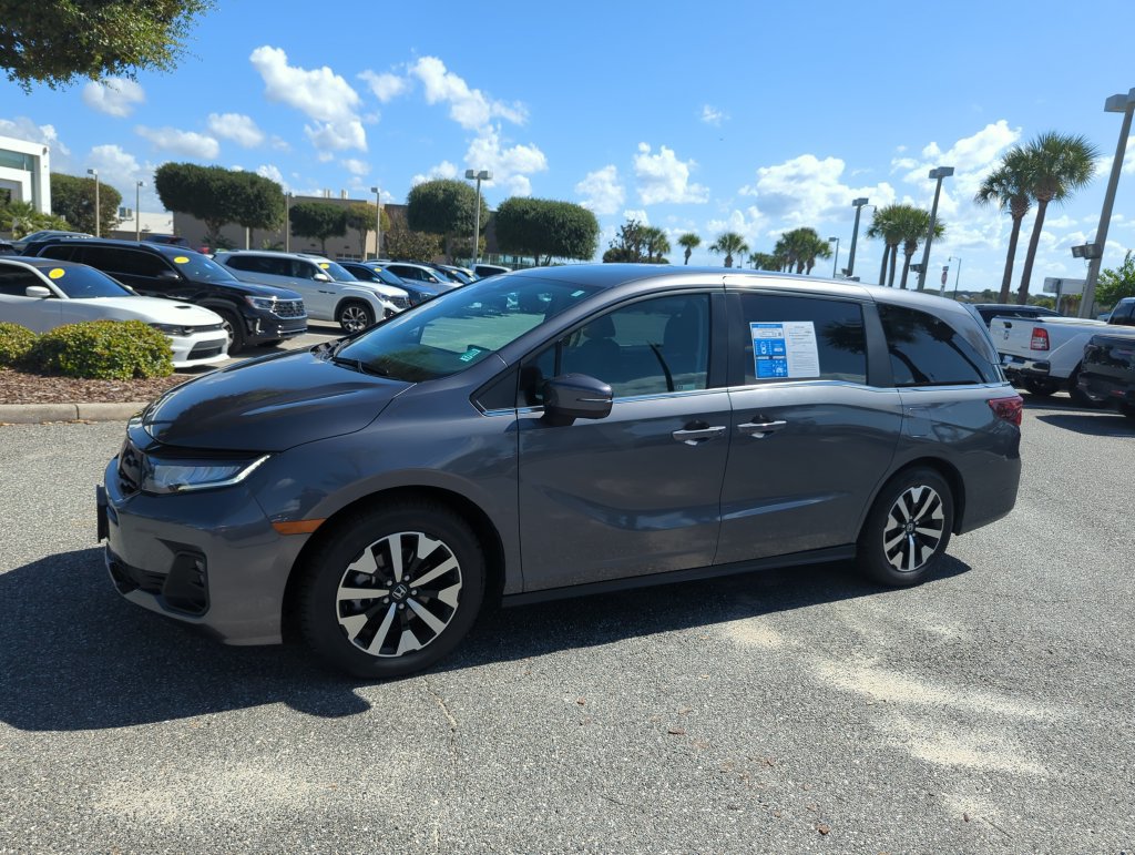Used 2025 Honda Odyssey EX-L image 13