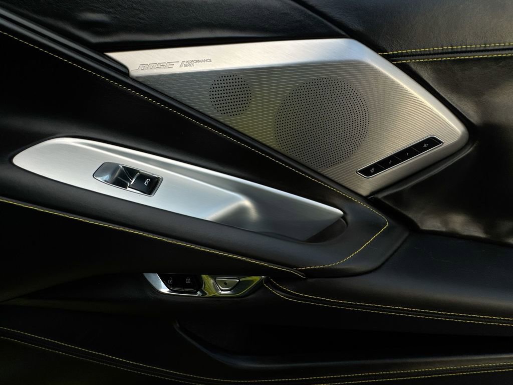 Used 2022 Chevrolet Corvette Stingray Premium Conv w/ 3LT image 31