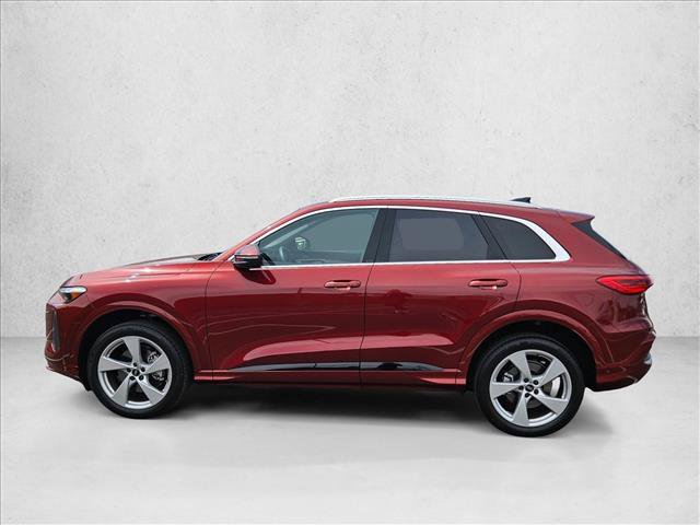 Certified 2025 Audi Q5 Premium w/ Premium Plus AWD/4WD image 9