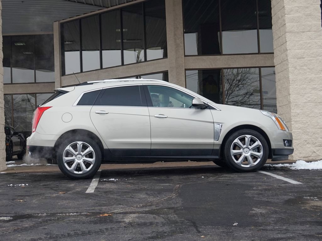 Used 2016 Cadillac SRX Performance w/ Driver Awareness Package image 4