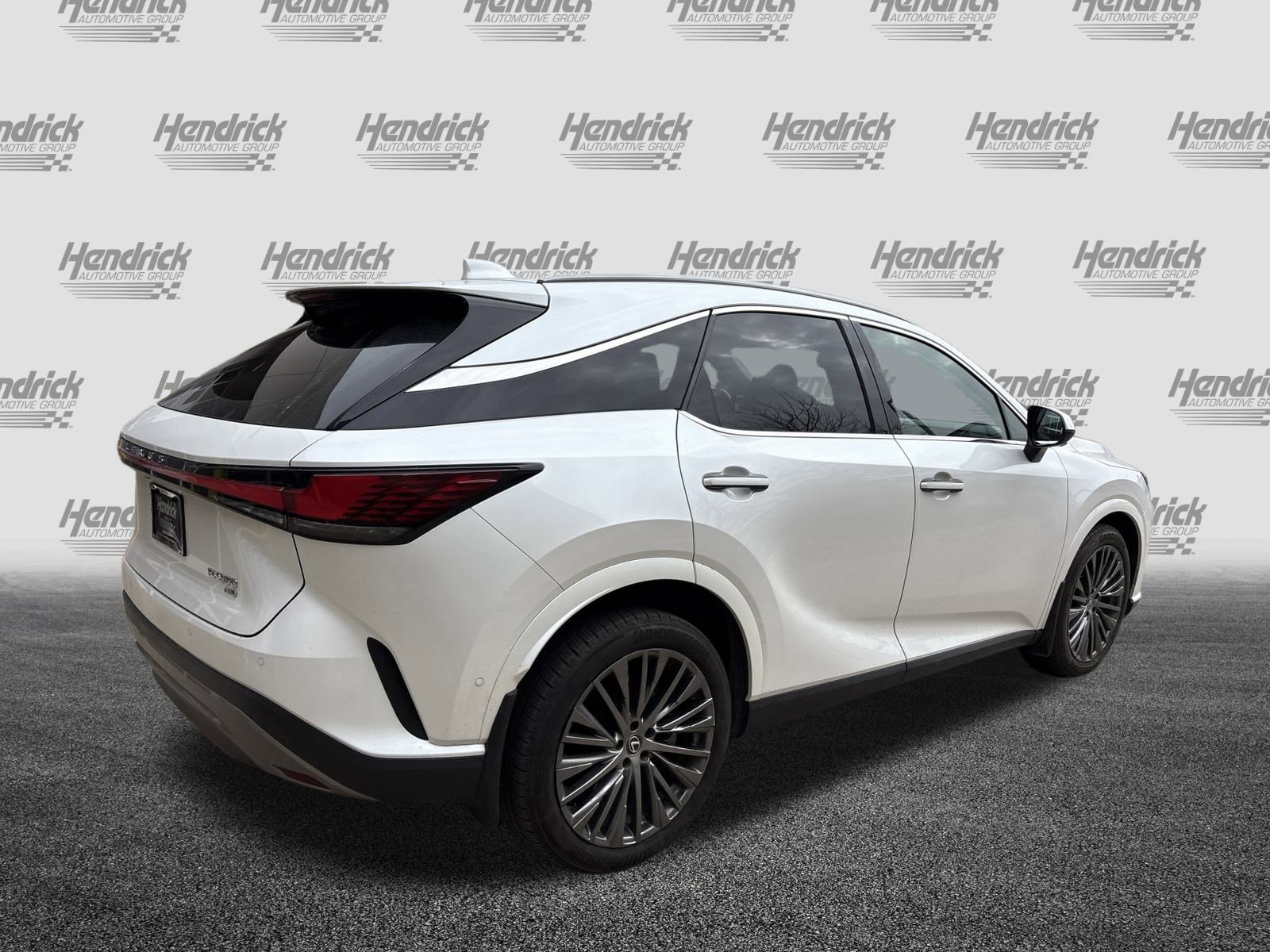 Used 2024 Lexus RX 350 AWD image 10