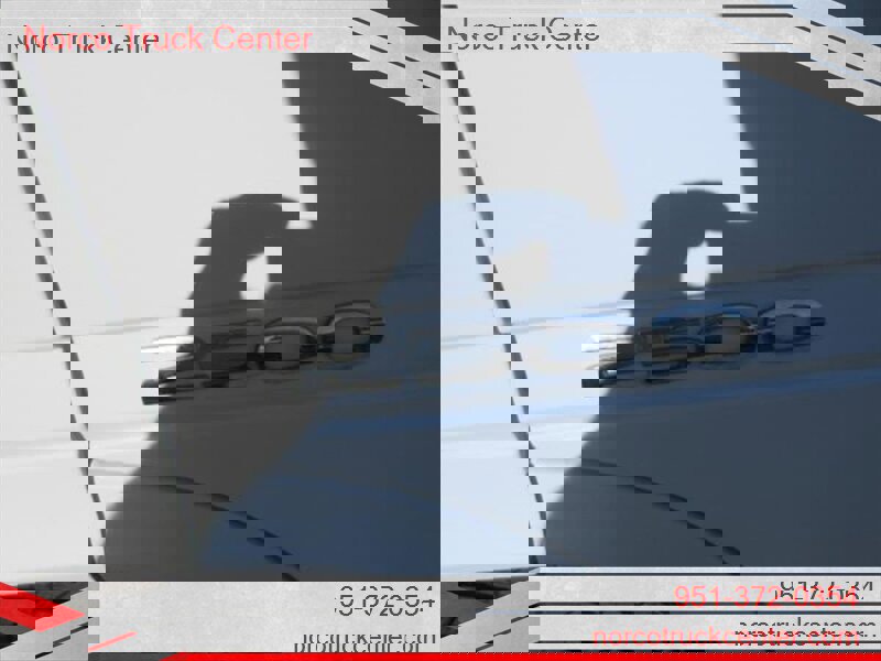 Used 2005 Dodge Sprinter 2500 image 3